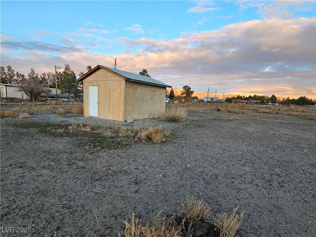 4151 Whirlwind Avenue, Pahrump, NV 89048