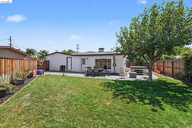 752 Castle Ct, Brentwood, CA 94513