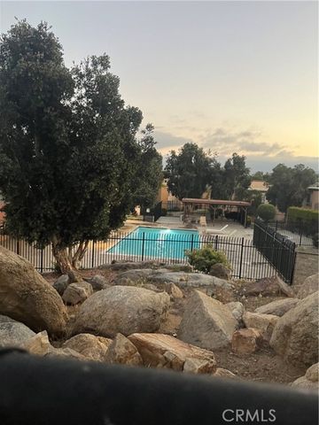 1051 Rock Springs, Escondido, CA 92026