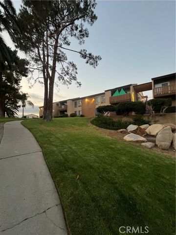 1051 Rock Springs, Escondido, CA 92026