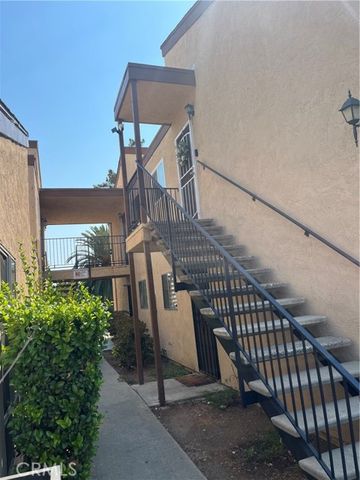 1051 Rock Springs, Escondido, CA 92026