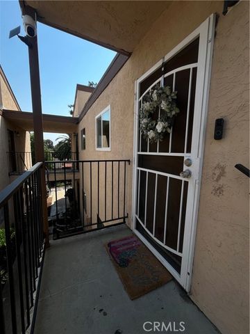 1051 Rock Springs, Escondido, CA 92026