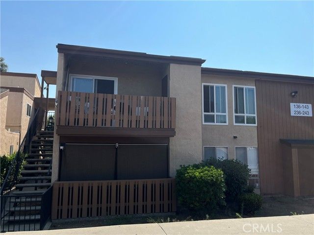 1051 Rock Springs, Escondido, CA 92026