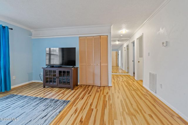 25A Pine Lane 6A, Albany, NY 12203