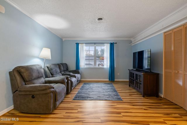 25A Pine Lane 6A, Albany, NY 12203