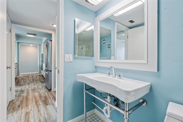 2617 COVE CAY DRIVE 711, Clearwater, FL 33760