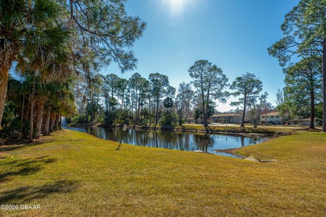 1600 Big Tree Rd Unit H3, South Daytona, FL 32119