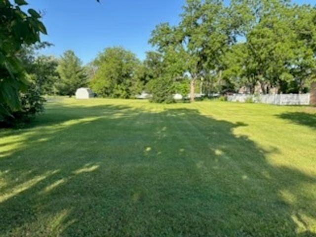 411-13 N Wilmette Avenue, Westmont, IL 60559