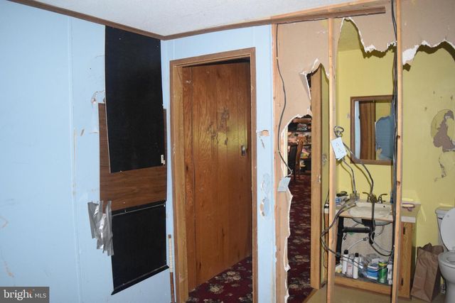 613 STREAM VIEW DR, North Wales, PA 19454