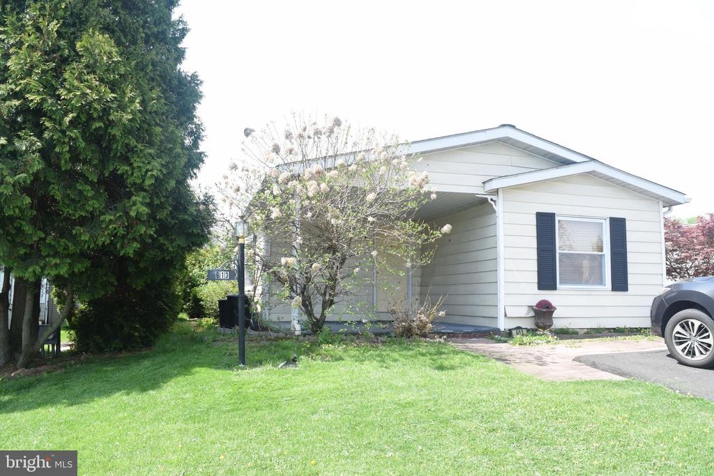 613 STREAM VIEW DR, North Wales, PA 19454