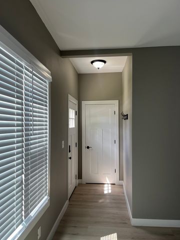 111 E 34th Street, Steger, IL 60475