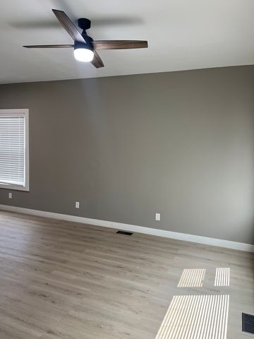 111 E 34th Street, Steger, IL 60475