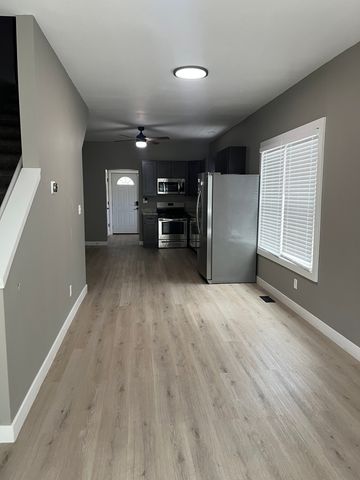 111 E 34th Street, Steger, IL 60475