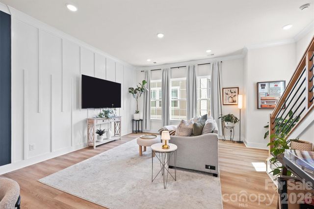 3225 Zenith Lane, Charlotte, NC 28205