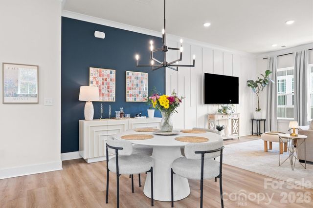 3225 Zenith Lane, Charlotte, NC 28205