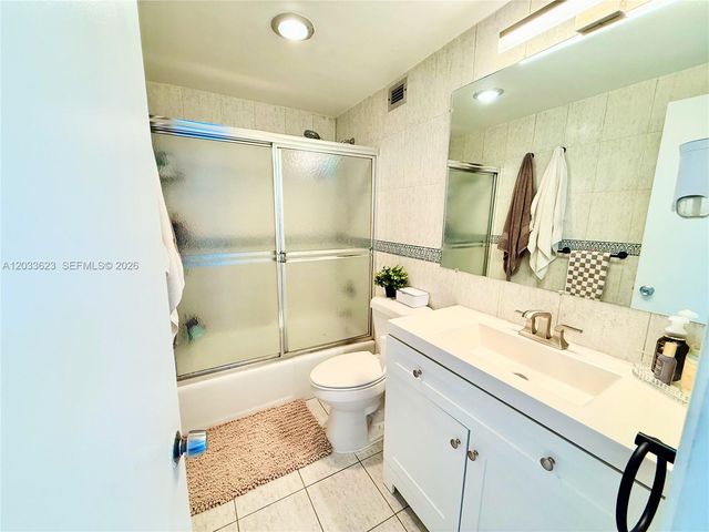 400 Kings Point Dr 928, Sunny Isles Beach, FL 33160