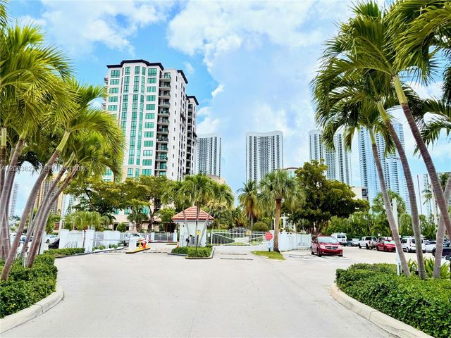 400 Kings Point Dr 928, Sunny Isles Beach, FL 33160