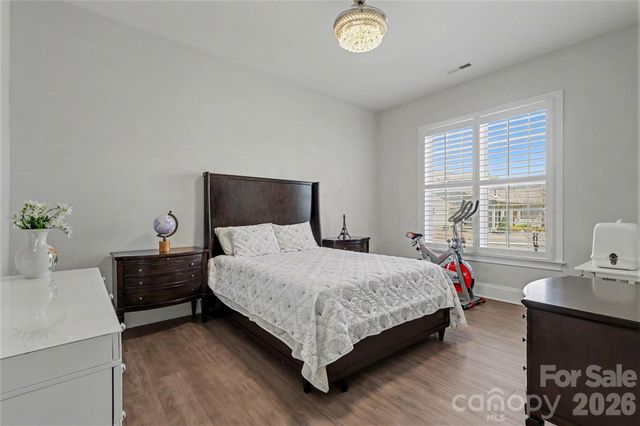 14605 Crosswater Lane, Charlotte, NC 28278