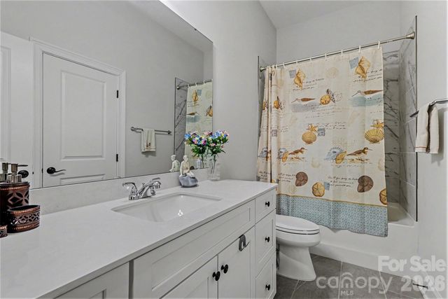 14605 Crosswater Lane, Charlotte, NC 28278