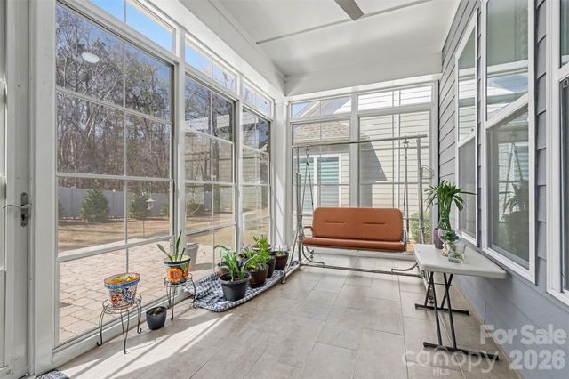 14605 Crosswater Lane, Charlotte, NC 28278