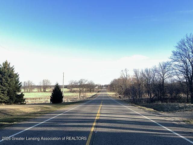 8733 S Cochran Road, Olivet, MI 49076