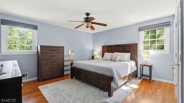 11 Hillside Dr, Clinton Town, NJ 08809