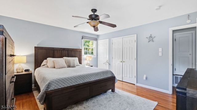 11 Hillside Dr, Clinton Town, NJ 08809