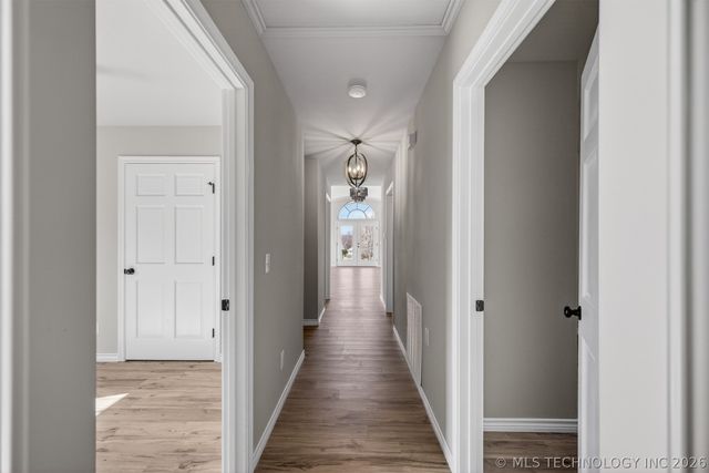 2102 W 58th Street, Tulsa, OK 74107