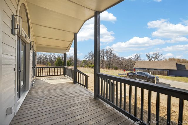 2102 W 58th Street, Tulsa, OK 74107