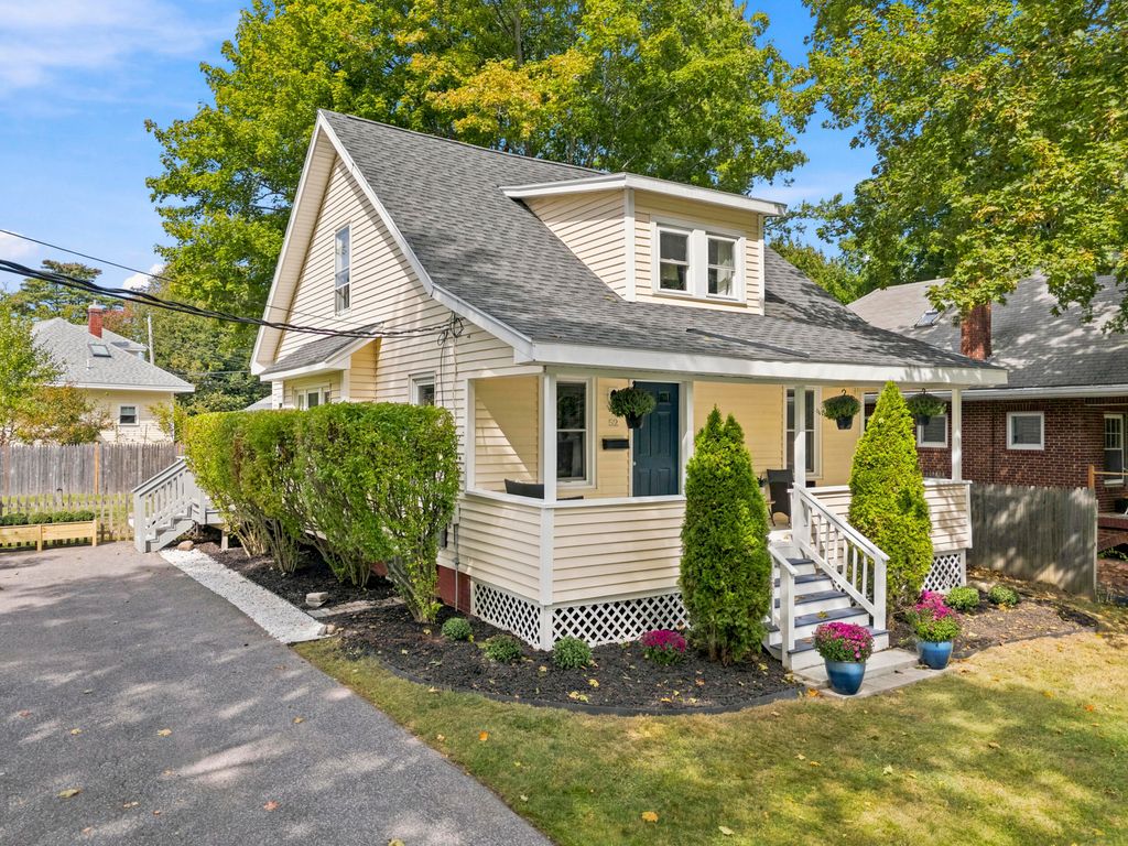 52 Dennett Street, Portland, ME 04102 — photo 3
