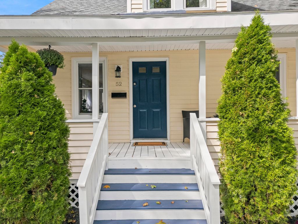52 Dennett Street, Portland, ME 04102 — photo 4