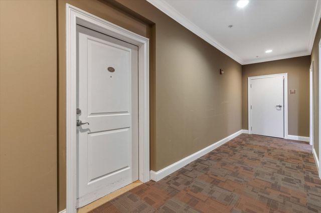 3520 Central Ave Apt 207, Memphis, TN 38111