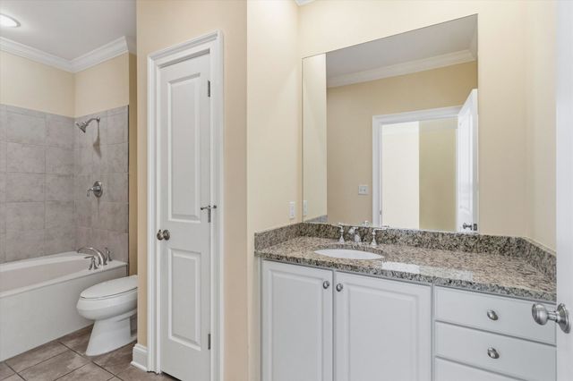 3520 Central Ave Apt 207, Memphis, TN 38111