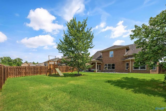 7103 Kingsbridge Lane SE, Owens Cross Roads, AL 35763