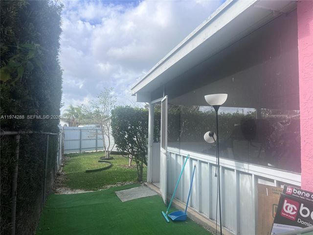 26120 SW 130th Ave, Homestead, FL 33032