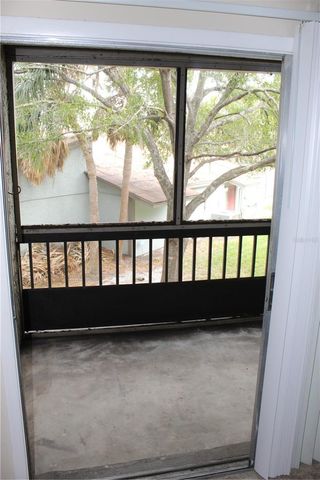 6306 NEWTOWN CIRCLE 6B4, Tampa, FL 33615