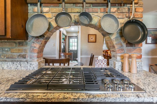 1406 E LOMBARDY CT, Murray, UT 84121