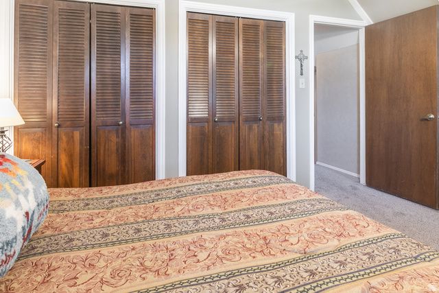 1406 E LOMBARDY CT, Murray, UT 84121