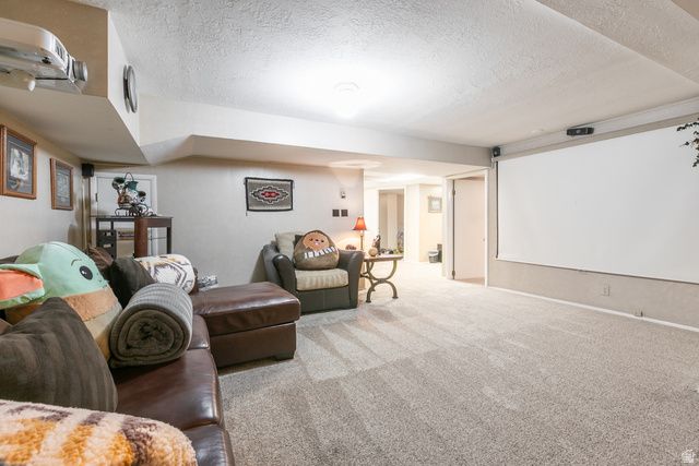 1406 E LOMBARDY CT, Murray, UT 84121
