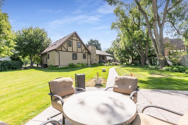 1406 E LOMBARDY CT, Murray, UT 84121