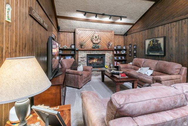 1406 E LOMBARDY CT, Murray, UT 84121