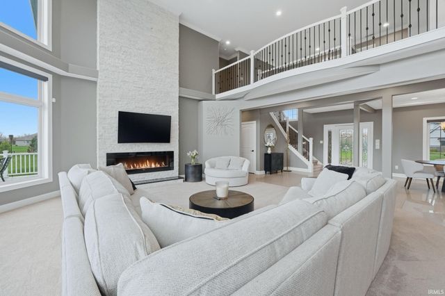 4381 Saint Elais Cove, Fort Wayne, IN 46845