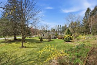 895 Barber Pond Road, Pownal, VT 05261