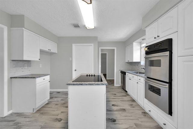 23814 English Oak Drive, Spring, TX 77373