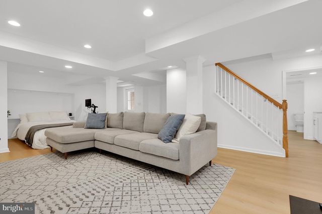 4822 BROAD BROOK DR, Bethesda, MD 20814