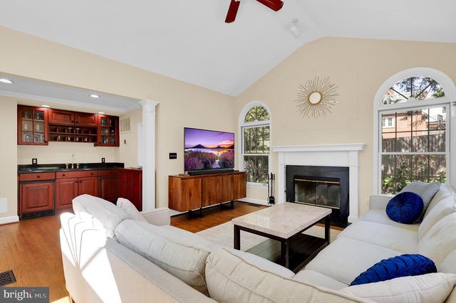 4822 BROAD BROOK DR, Bethesda, MD 20814