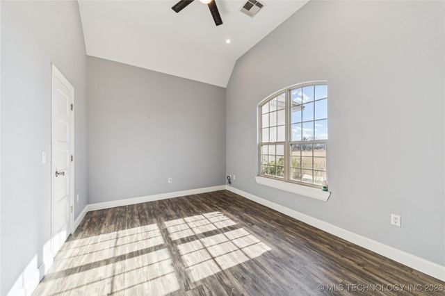 24733 W Old Highway 33 Highway, Sapulpa, OK 74066