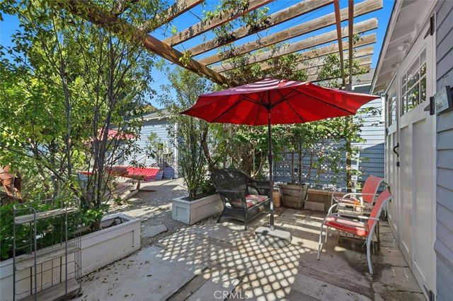 222 S Broadway, Redondo Beach, CA 90277