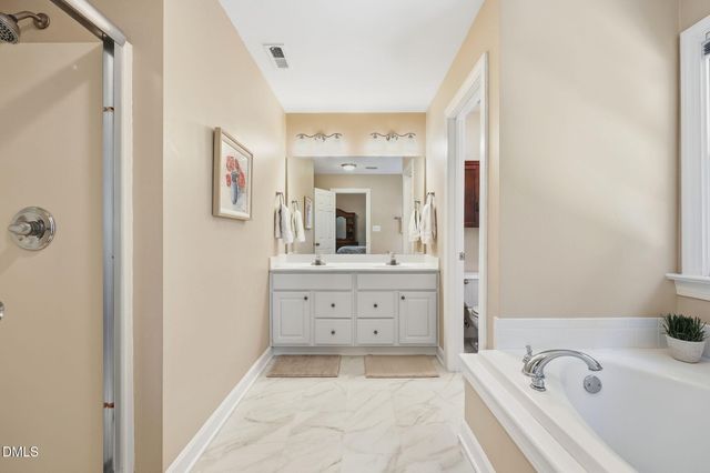 9535 White Carriage Drive, Wake Forest, NC 27587