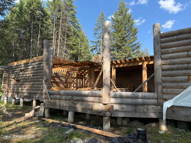 890 Pokey Creek Rd, St. Maries, ID 83861